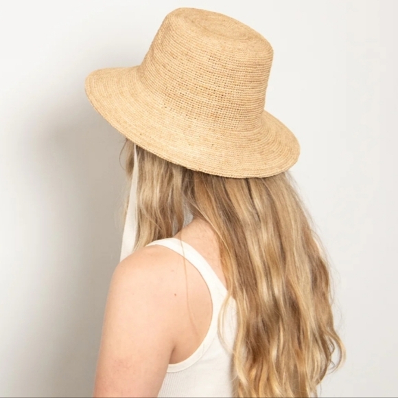 New Wyeth Cassis Natural Tan 100% Raffia Straw Bucket Hat One Size NWT main image 8